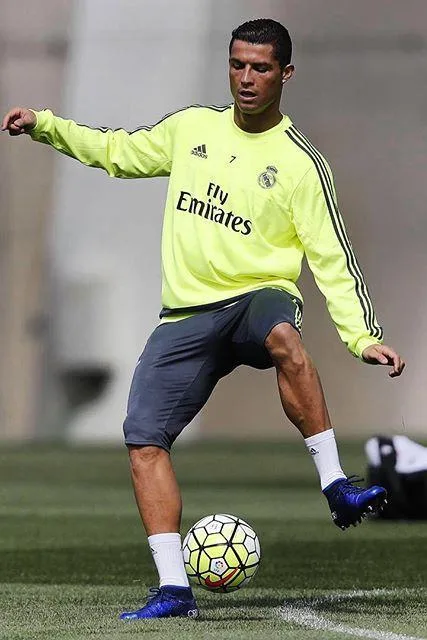 Cristiano Ronaldo in training