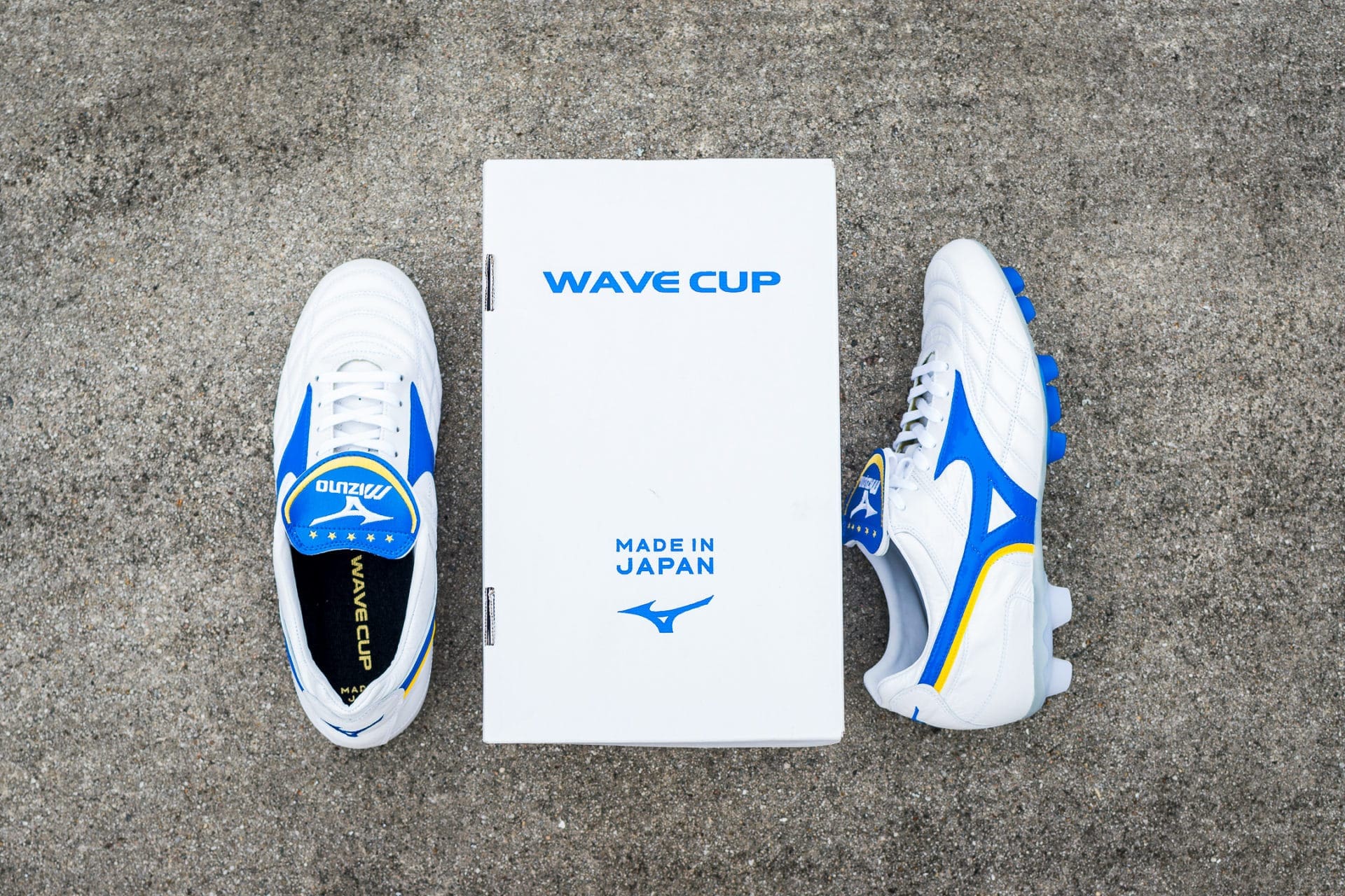 Mizuno Wave Cup Legend: Made in Japan