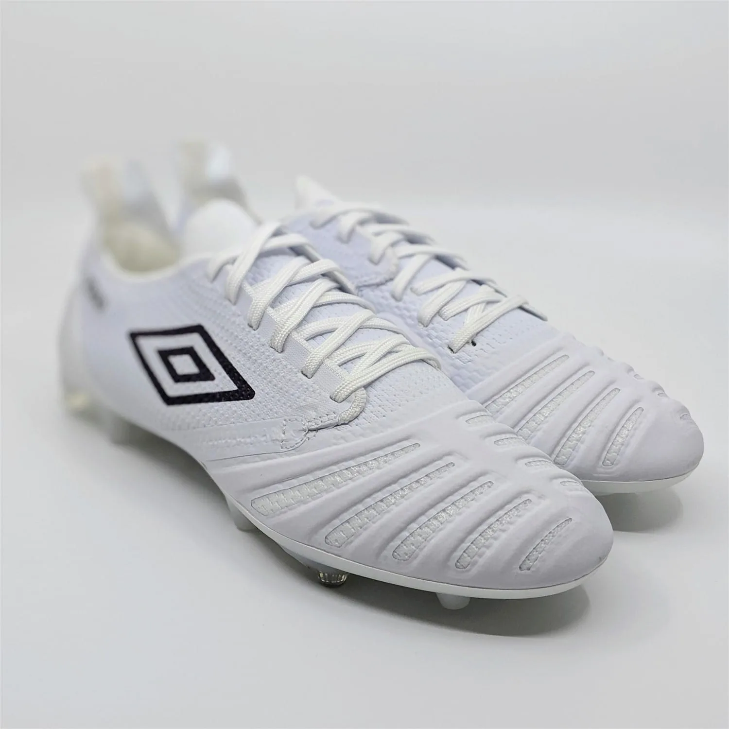 Umbro ux outlet accuro 3