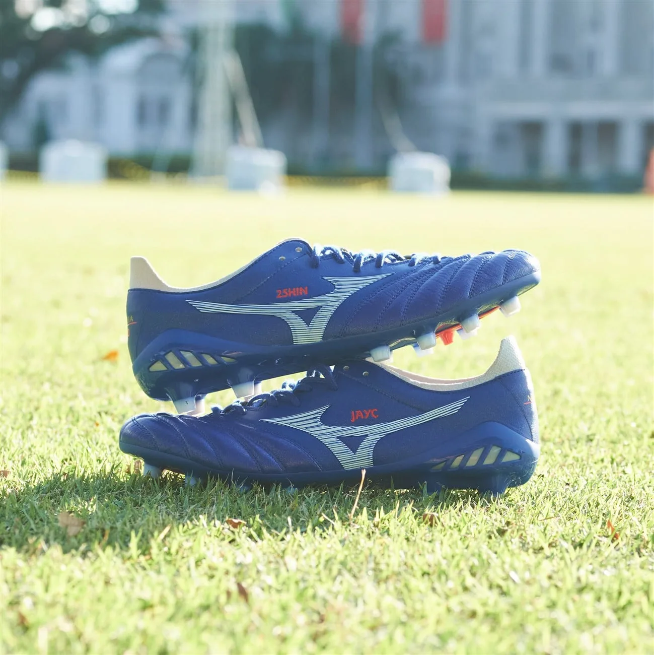 Mizuno Morelia Neo 3 MiJ Review: A speed boot with a control boot soul