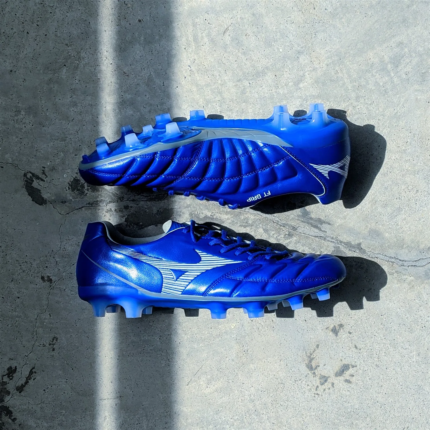 Mizuno rebula soccer clearance cleats