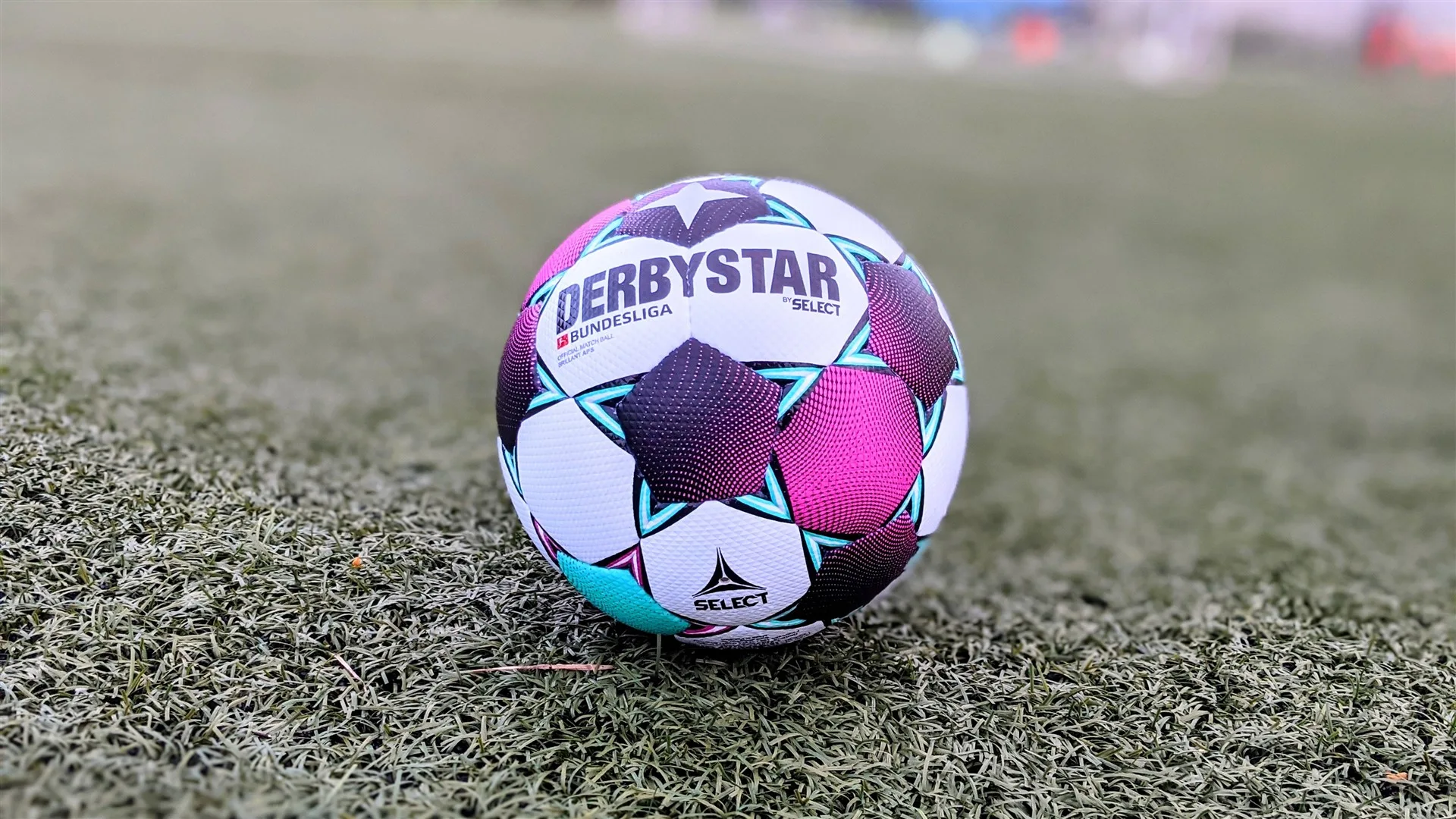 Derbystar by Select Bundesliga Official Match Ball