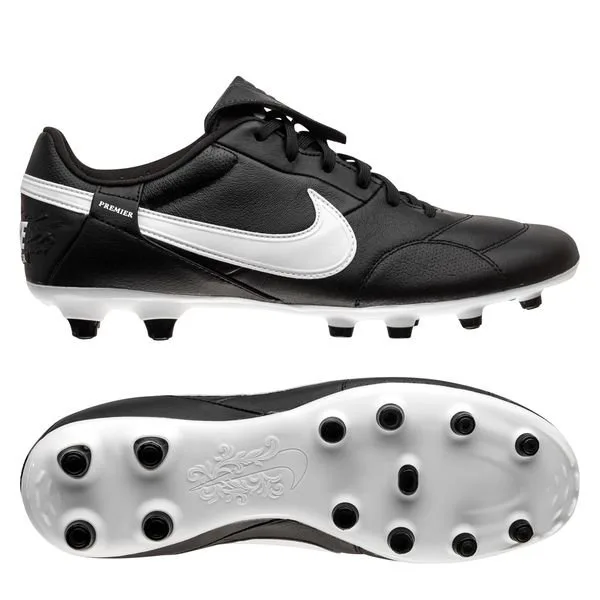 Football boots hotsell for flat feet